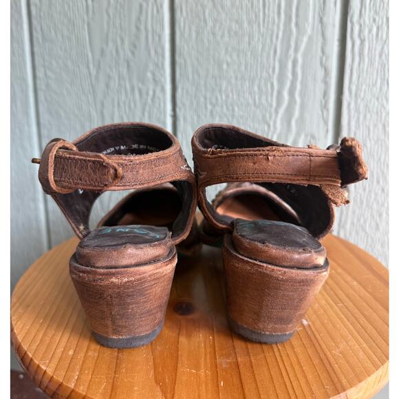 Lane Boots Women's Brown Santorini Buckle Mule 5 - Picture 5 of 8